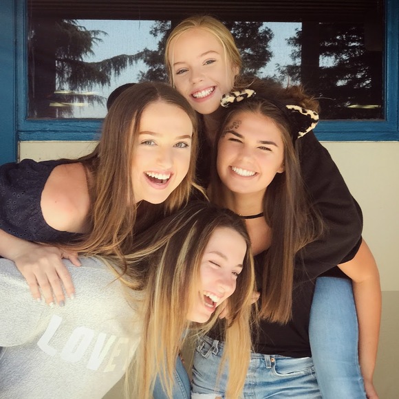 Meet your Posher, Cambria - Picture 1 of 1